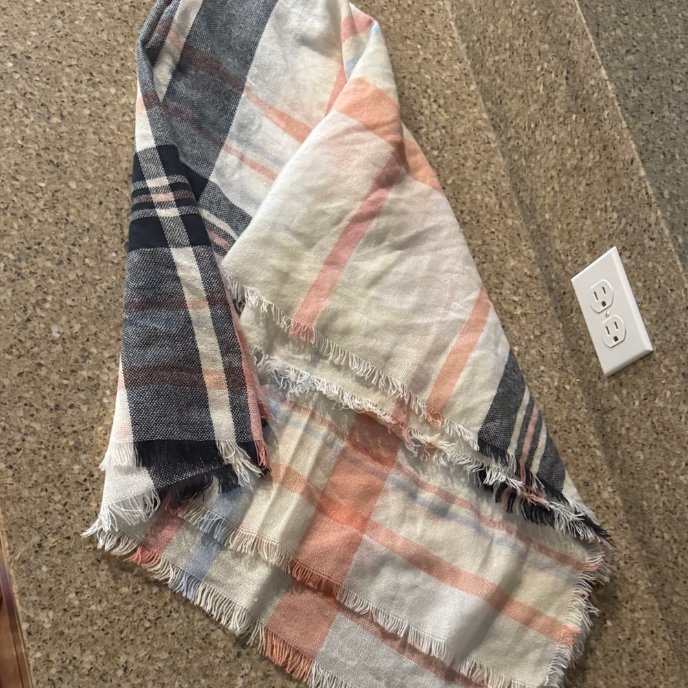 David and Young Plaid Scarf with Fringe in Cream, Black, and Pink